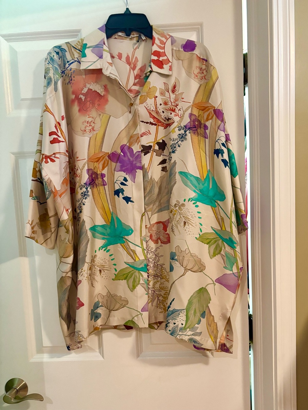 Oversized new Agnona Silk Floral Watercolor Kimono blouse in Cream